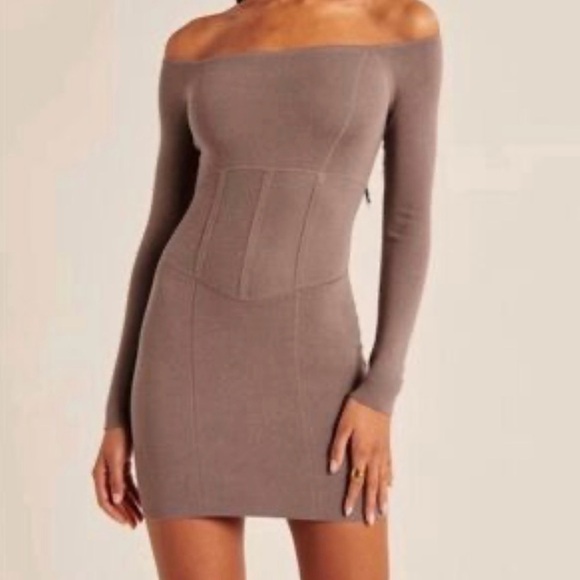 Abercrombie & Fitch Dresses & Skirts - NWOT Abercrombie Knit Dress
